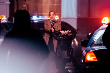 El traje de Batman de Michael Keaton a todo detalle en las nuevas fotos filtradas de Batgirl