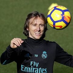 Zidane confirmó que Modric y Carvajal "están listos para jugar"