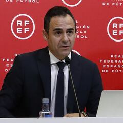 Velasco, sobre el criterio de las manos la próxima temporada: "¿El mundo está preparado?"