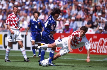 Su primera participaci車n en un Mundial fue en el de Francia 1998, aunque los nipones cayeron en primera ronda.