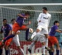 Cuesta fulmina al Castilla con un gol desde 40 metros