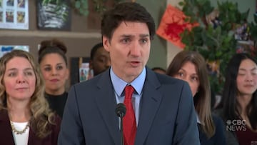 Emotional Trudeau breaks down in tears, vows to stand by Canadians until the end