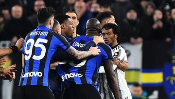 Juan Guillermo Cuadrado, gol y expulsión ante Inter en Copa Italia.