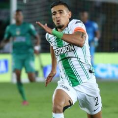 Daniel Muñoz se visualiza en la Premier o en el Barcelona