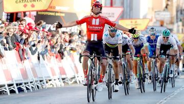 Resumen y resultado de la 2? etapa de la Volta a Catalunya 2019: triunfo para Matthews