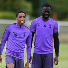 Mourinho y Davinson violan medida de distanciamiento social