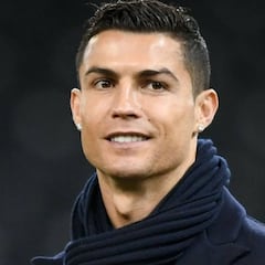 Cristiano Ronaldo enseña a los niños italianos los secretos para ser como él