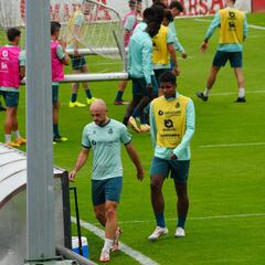 Convocatoria del Racing: Ekain y Jeremy se estrenan