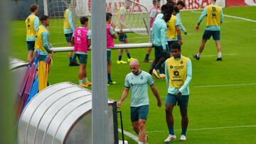 Ekain Zenitagoia y Jeremy Arévalo no llegaron a participar en el partidillo final.