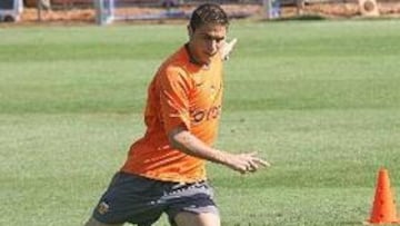 <b>OPORTUNIDAD.</b> Joaquín espera debutar en Mestalla ante su nuevo público la próxima jornada de liga.