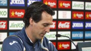 Emery anuncia a la plantilla que se marcha en junio