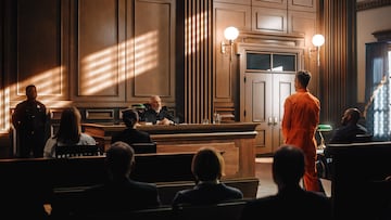 Court of Law and Justice Trial: Imparcial Honorable Judge Pronouncing Sentence, Striking Gavel. Shot of Male Lawbreaker in Orange Robe Sentenced to Serve Time in Prison. Hearing Adjourned, SENTENCIA JUDIAL LEY JUICIO JUSTICIA