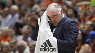 Pablo Laso, entrenador del Real Madrid, durante el tercer partido contra el Valencia.