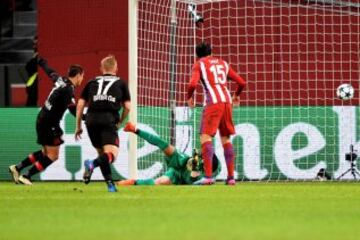 Bayer Leverkusen - Atletico Madrid: In Pictures