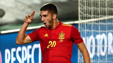 Ferran Torres, con España.