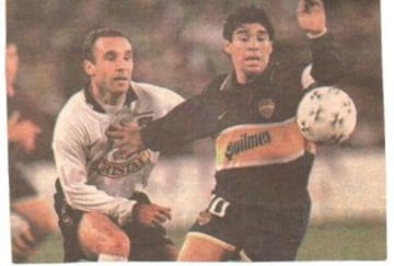 El campeón del mundo en México 86 y uno de los mejores jugadores de la historia pasó por el Monumental en septiembre de 1997. En el marco de la Supercopa, Colo Colo derrotó 2-1 a Boca Juniors.