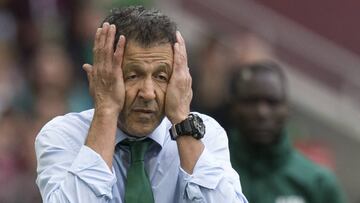 FIFA suspende por seis partidos al DT de la selección de México