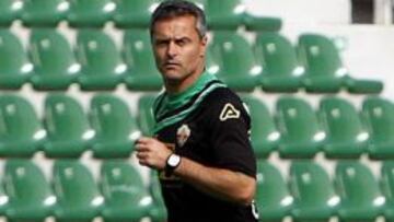 ENTRENAMIENTO del Elche, con FRAN ESCRIBÁ.