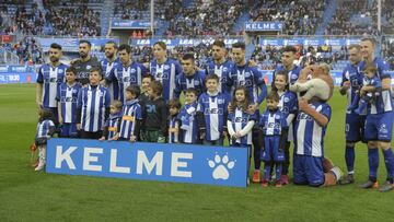 El once del Alavés, antes de jugar ante el Getafe