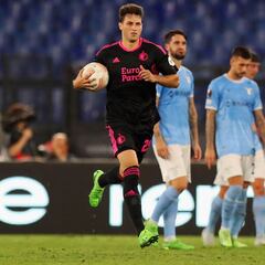 Santiago Giménez ya sabe lo que es anotarle a la Lazio