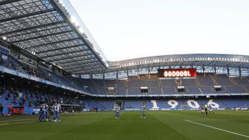 Los jugadores del Deportivo celebran un gol en Riazor.