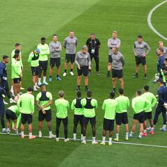 Du Portugal à Marbella à travers l'Angleterre: le plan d'été de Betis