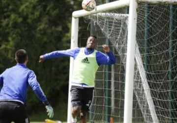 El equipo alterno trabajó en las canchas alternas del Club Laverdieri