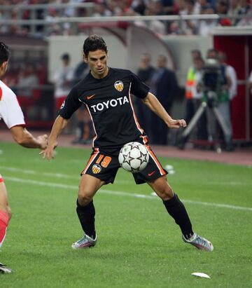 Jugadores que han defendido la camiseta del Valencia y del Getafe