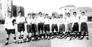 Equipación de la Selección Española en 1921/1922. Formación del partido España 3 - Portugal 1.