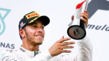 Lewis Hamilton afirma que está a punto de renovar con Mercedes.