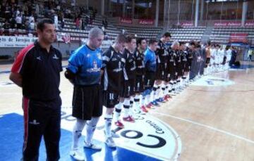 Partido de f迆tbol sala entre el Carnicer-Caja Segovia.