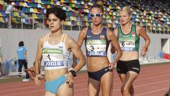 Mar&iacute;a P&eacute;rez (Valencia), Raquel Gonz&aacute;lez (Barcelona) y July Takacs (Playas), en la Liga Iberdrola. 