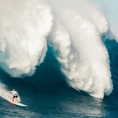 La WSL pone precio a los récords del mundo de olas grandes: 500.000$