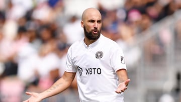 FORT LAUDERDALE, FLORIDA - OCTOBER 30: Gonzalo Higuain #9 of Inter Miami CF reacts against New York City FC during the first half at DRV PNK Stadium on October 30, 2021 in Fort Lauderdale, Florida. (Photo by Michael Reaves/Getty Images)