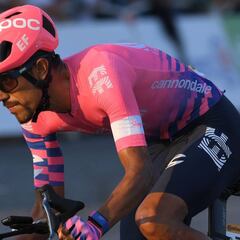 Martínez tras su caída: "Pensé que me había roto algo"