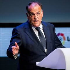 "LaLiga ha retrasado la venta de derechos de TV por el Barça"