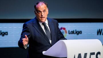 "LaLiga ha retrasado la venta de derechos de TV por el Barça"