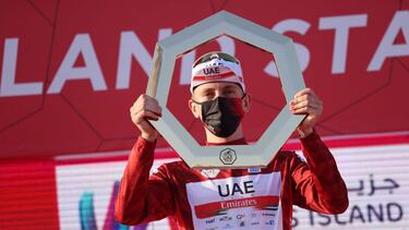 Pogacar avisa en la zona cero