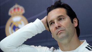 GRAF6104. MADRID, 01/03/2019.- El entrenador argentino Real Madrid, Santiago Solari ,durante la rueda de prensa tras el entrenamiento realizado este viernes en la Ciudad Deportiva de Valdebebas. EFE/Juan Carlos Hidalgo