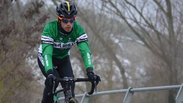 El ciclista del Caja Rural Cristian Rodríguez, durante un entrenamiento.