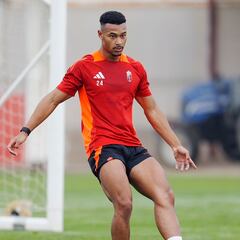 Loic Williams: “Se puede parar a Luis Suárez siendo inteligentes”