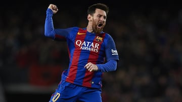 BARCELONA, SPAIN - JANUARY 11:  Lionel Messi of Barcelona celebrates scoring his team&#039;s third goal during the Copa del Rey Round of 16 Second Leg match between FC Barcelona and Athletic Club at Camp Nou on January 11, 2017 in Barcelona, Spain.  (Photo by Manuel Queimadelos Alonso/Getty Images)