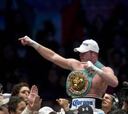 'Canelo' sigue invicto al vencer a Trout por decisión unánime
