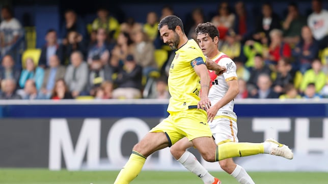 El Villarreal busca un central de experiencia para apuntalar su defensa