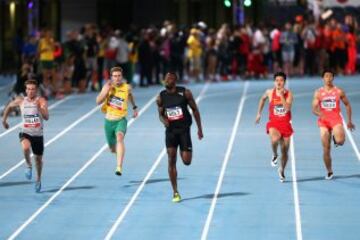 La Nitro Athletics Series de Melbourne reunió a grandes atletas con una afición que disfrutó del atletismo.