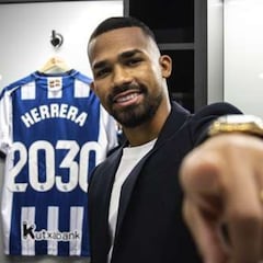 A Sociedade Real é assinada por Yanalera Oficial