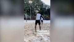 ¿Provocación al PSG? ¡Neymar disfruta del Futvóley en Brasil!