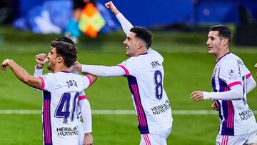 Roque Mesa of Real Valladolid CF celebrating his goal during the Spanish league, La Liga Santander, football match played between SD Eibar SAD and Real Valladolid CF at Ipurua stadium on February 12, 2021 in Eibar, Spain.
AFP7
13/02/2021 ONLY FOR USE I