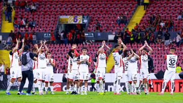 Players of Atlas during the 12th round match between Atlas and Mazatlan FC as part of the Liga BBVA MX, Torneo Apertura 2024 at Jalisco Stadium on October 18, 2024 in Guadalajara, Jalisco, Mexico.