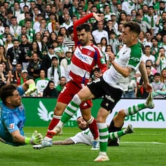 Racing 2 - 1 Granada: resumen, goles y resultado
